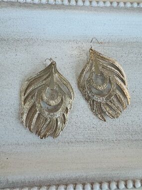 Kendra Scott - Gold Karenina Earrings